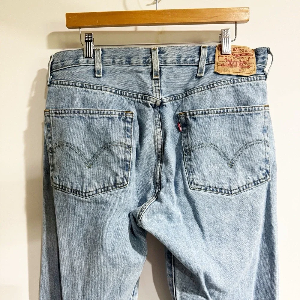 Levi's men's 501XX jeans size 38 x 34 button fly Light Blue